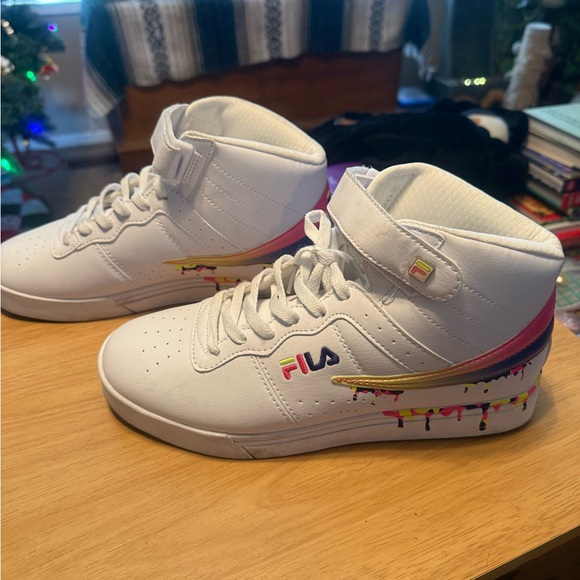 Fila High Top EUC White with Multi Color Drip - Picture 2 of 9